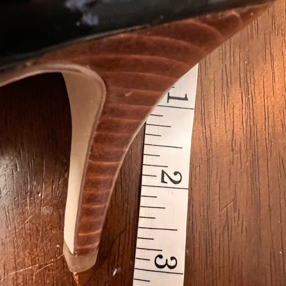 Sandal Black Open Toe Patent Leather - GUESS Women's Shoe Open Toe Size 9M - Picture 9 of 9